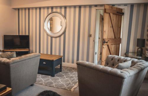 The Saddle Room - Photo 36