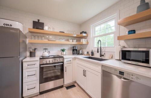 Modern Home 2 Miles to Virginia Tech - Foto 9