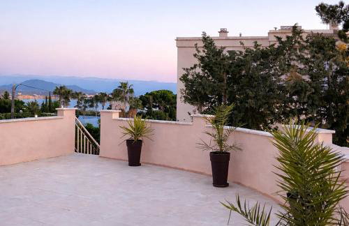 VILLA BANDOL PROCHE du PORT et DES PLAGES - Foto 1