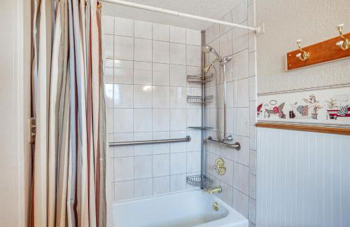 Pet-Friendly Pinehurst Home Hike, Bike and Ski! - Foto 18