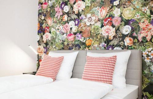 House of Blooms - Photo 31