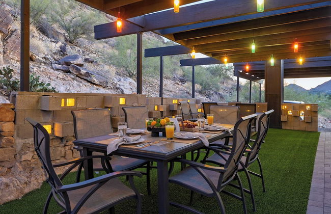 Panoramic Views, Private Pool, Patio Lounge w/ Firepit Royal Palm by Avantstay - Foto 28