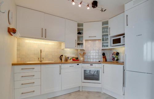 2 Bed in Putsborough oc-flat31 - Photo 8