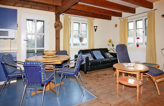 Terraced Houses in the Port Village of Vieregge on the Island of Rugen - Foto 13