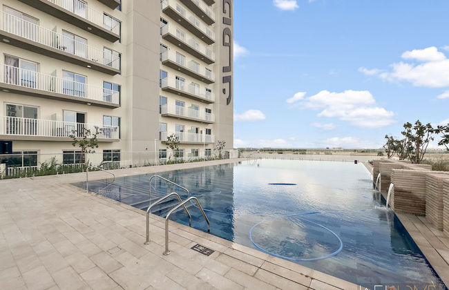 WelHome - Breathtaking View 1BR Apt in Damac Hills 2 - Foto 18