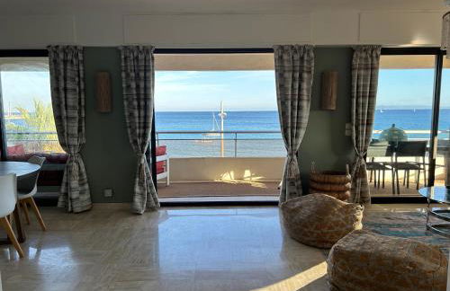 Premium Sea Front Apartment - Foto 13