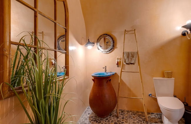 Rock Villas - Emporio | Pool, Jacuzzi, Castle View - Foto 72