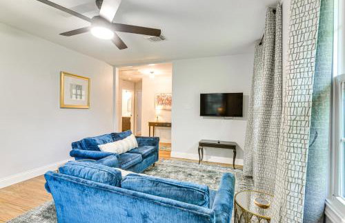 Walk to Parks and Main St Renovated League City Gem - Foto 12