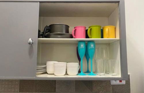 Recém Reformado com dois dormitório com ar condicionado - Foto 18