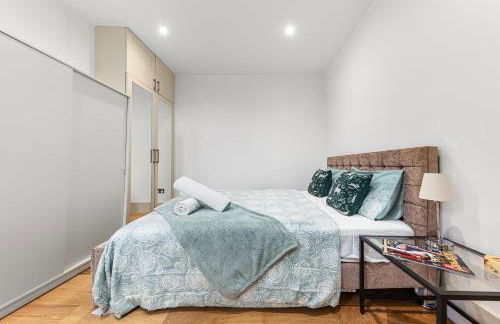 Modern Spacious 1 Bed Flat near Richmond Park - Foto 17