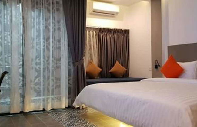 Katy Resident and Spa - Photo 12