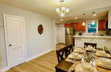 Very cozy 3 bedroom house close to everything - Foto 3