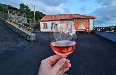 Lucy's Rosegarden - Photo 11