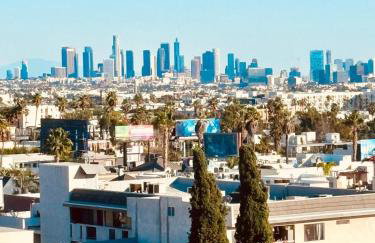 The Greatest Location in Hollywood FREE Parking - Foto 1