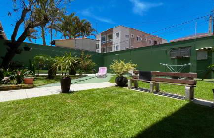 Casa espaçosa com sala de jogos interna e externa - Photo 52