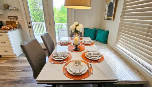 4 BR - King beds - perfect for HPU, Furniture Market, Greensboro, Winston - Foto 5