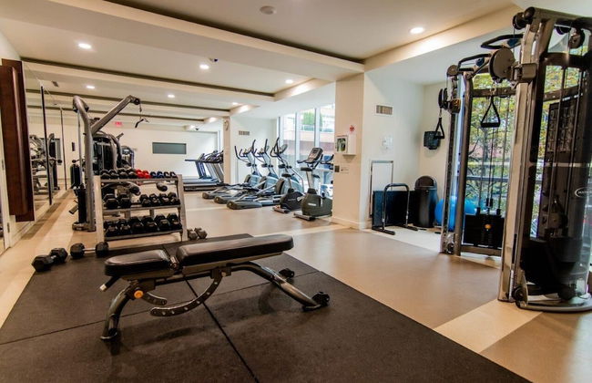 Designer Luxury 3 Bedroom Townhouse - Foto 53