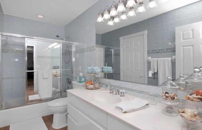 Waterfront Home With Swimming Pool 4 Bedroom Home by RedAwning - Foto 10