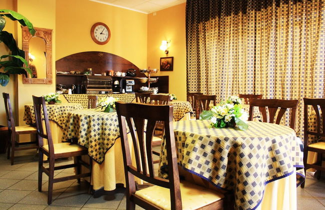 Greta Rooms Hotel - Photo 32