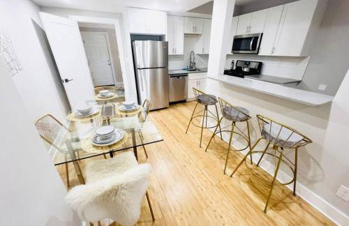 Contemporary Upscale 3BDR Home at Popular H Street Corridor Parking Included Free Cancellation - Foto 6