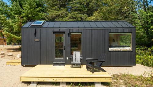 Vesta Nook With Shower Queen Bed & pullout sofa - Photo 5