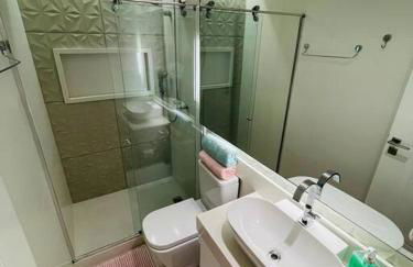 Cobertura Estilosa com Vista Linda e Privacidade - Foto 34