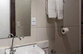 Linda Casa 8 Completa Em Porto Com 6 Quartos e Piscina - Foto 10