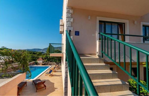 Beautiful Home In Pupnat - Photo 23