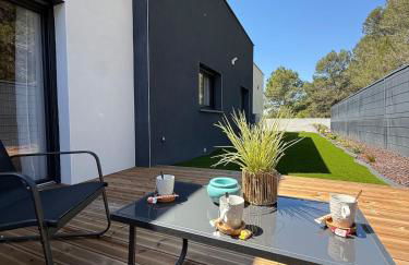 New villa 2025 Pyrenees View, Pool & Comfort - Foto 18