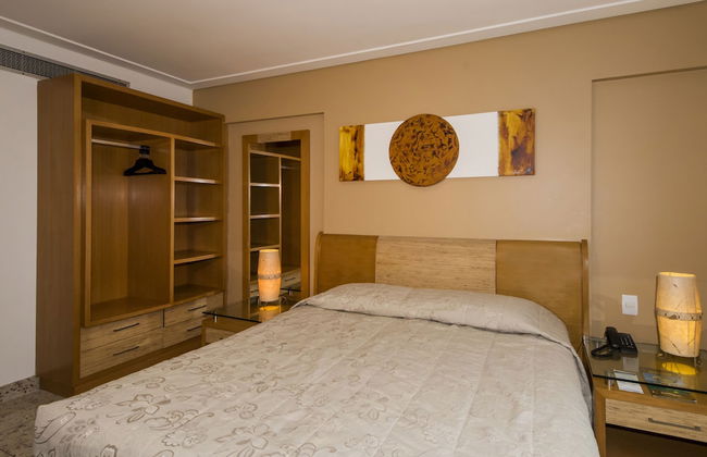 Coral Plaza Apart Hotel - Photo 9