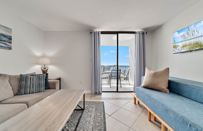 1br/1ba Sleeps 4 Near Beach w/ Breathtaking Ocean Views - Photo 14