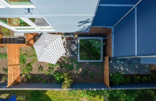 Rooftop Patio with Waterview, Private Garden & Grill 3BR 3BA- Modern Cityscape - Foto 46