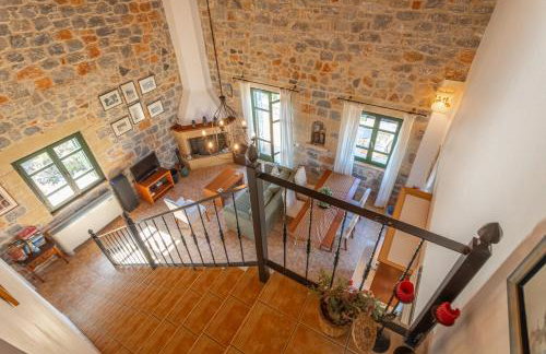 SOFIA, Luxury Stone Villa in Stoupa with Private Pool, BBQ and Amazing Sea View - Foto 8