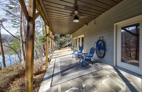 Lakeside Retreat on Lake Rabun - Foto 35