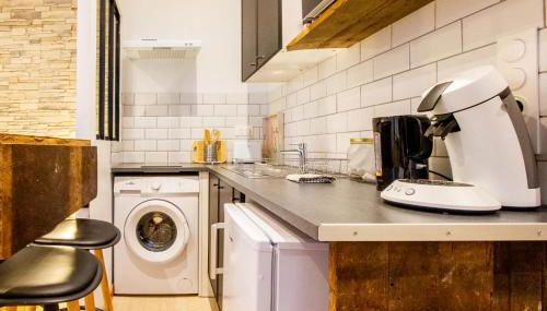 Le Jardin des Bois - 5 min to Fosse Dionne - Foto 4, stove