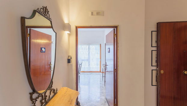 Golden and Silver Apartments - Foto 3, Entrada interior