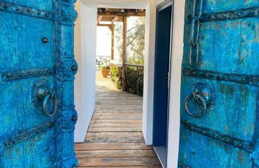 House with balcony on the sea - Photo 10