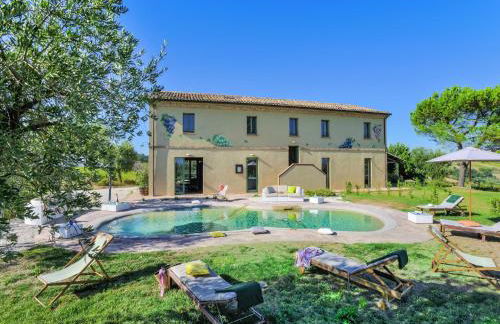 Villa w/ Wine Tours Near Beach - Photo 8