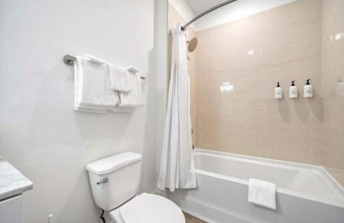 Modern 1B1B Apartment with Private Balcony - 7 - Foto 18