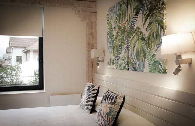 Apartamentos la Bicicleta - Photo 18