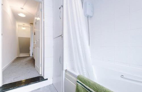 Quiet and Comfortable Home - Foto 12