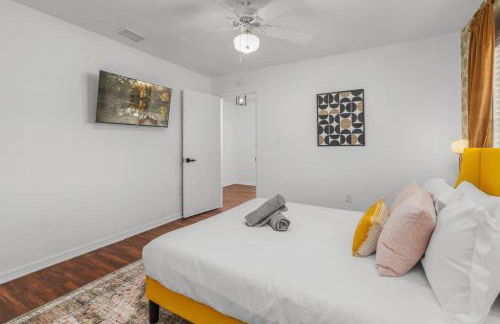 Lakeview with Shuffleboard Table and Wildlife Spotting - Photo 26