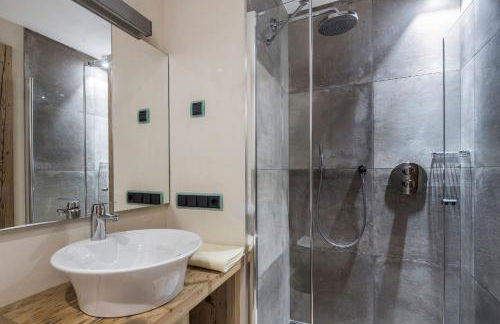 Osti Nicl - Photo 17