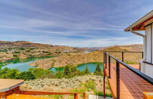 Cozy Grand Coulee Home w/ Deck & Views! - Foto 18