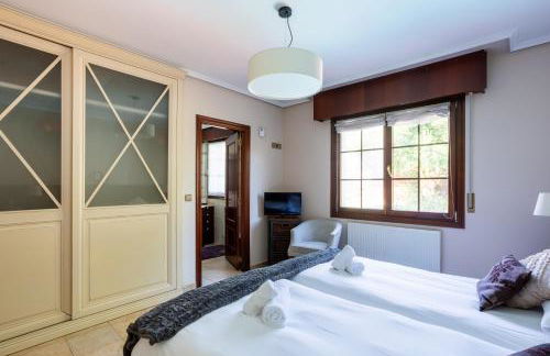 URDAIBAI Boutique - Photo 32