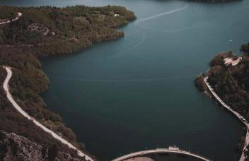 Άνετη Κατοικία για Απόδραση στη Λίμνη Πλαστήρα - Foto 32