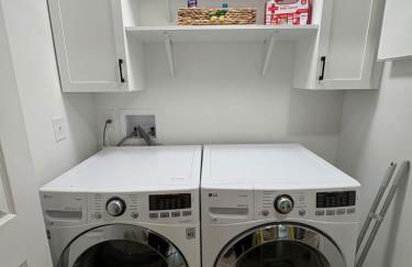 Ideal house close to everything - Foto 50