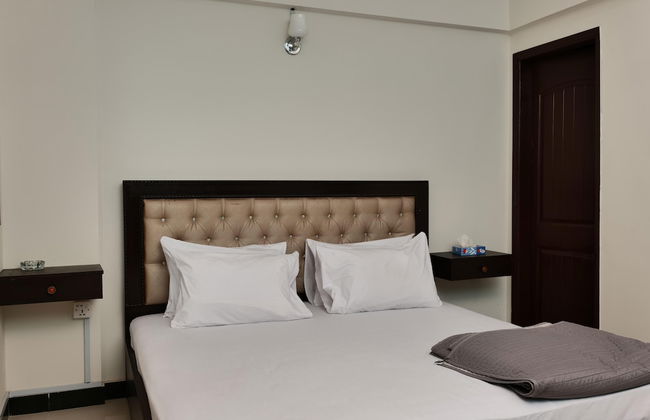 Remarkable Diamond Apartment Dha Defense Karachi - Photo 5