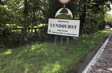 Spire View - New Forest Holiday Home - Photo 31