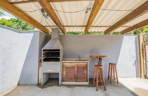 Casa Rústica com Piscina Privativa, Banheira de Hidromassagem, Ar-Condicionado, Pet friendly - Refúgio na Natureza a 5 Minutos do Centro de Imbituba, Perfeita para Famílias e Grupos - Photo 60